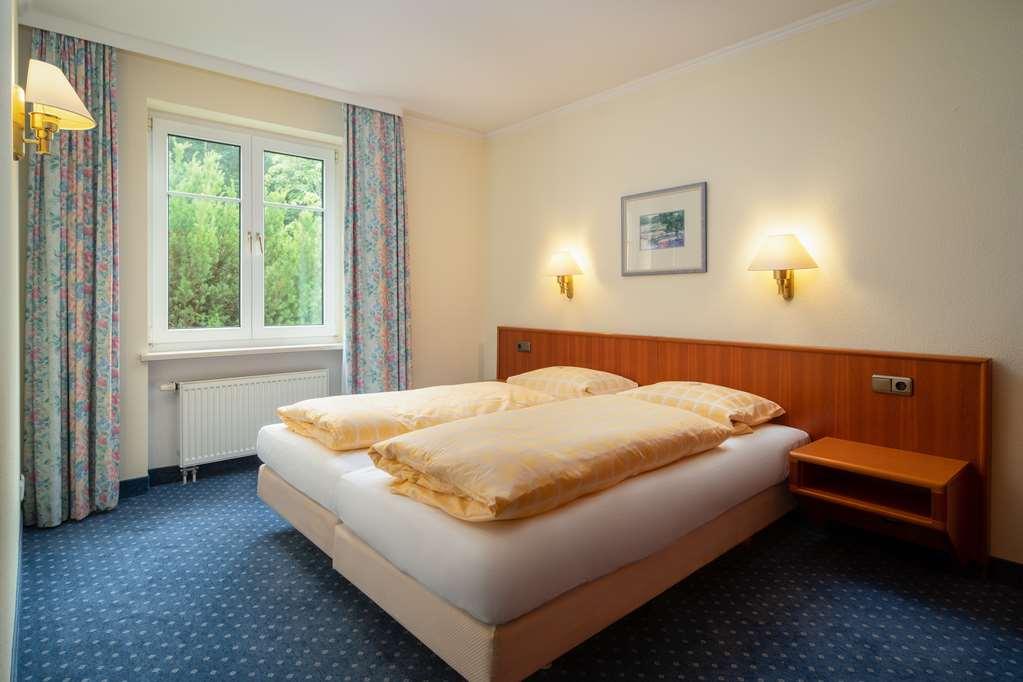 Parkhotel Am Taunus Oberursel Oda fotoğraf