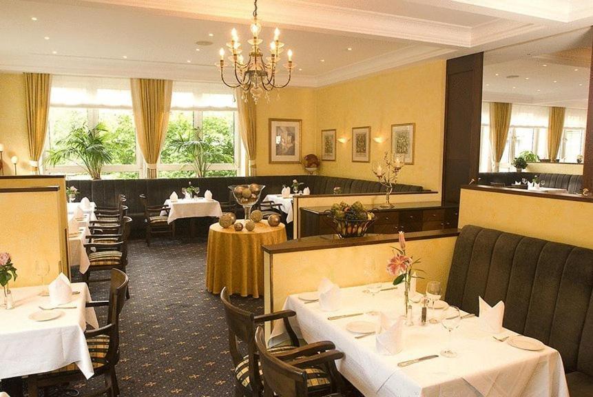 Parkhotel Am Taunus Oberursel Dış mekan fotoğraf
