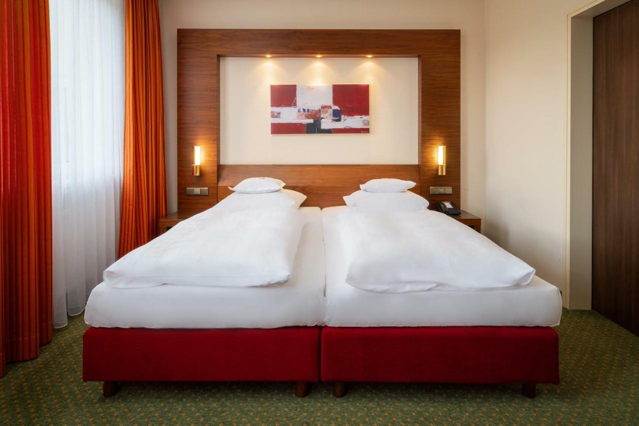 Parkhotel Am Taunus Oberursel Dış mekan fotoğraf