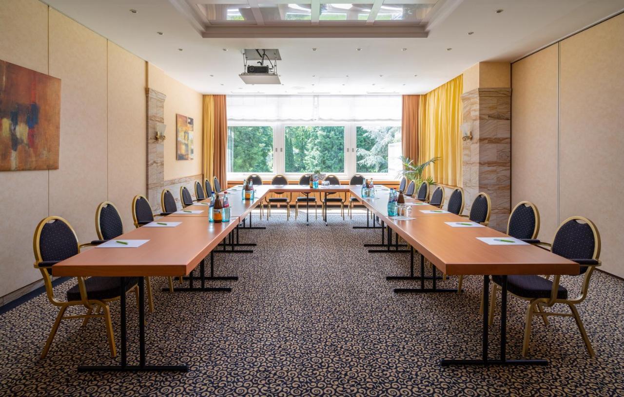 Parkhotel Am Taunus Oberursel Dış mekan fotoğraf