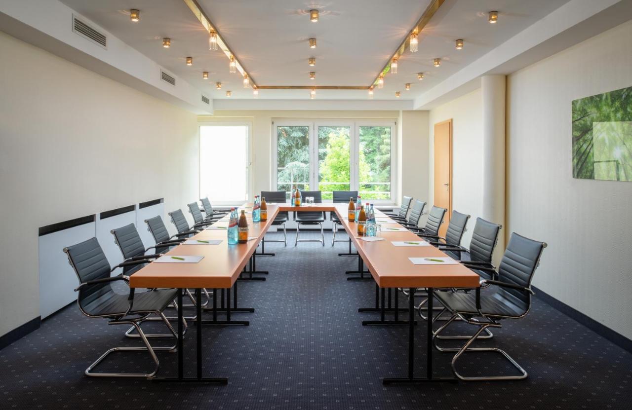 Parkhotel Am Taunus Oberursel Dış mekan fotoğraf